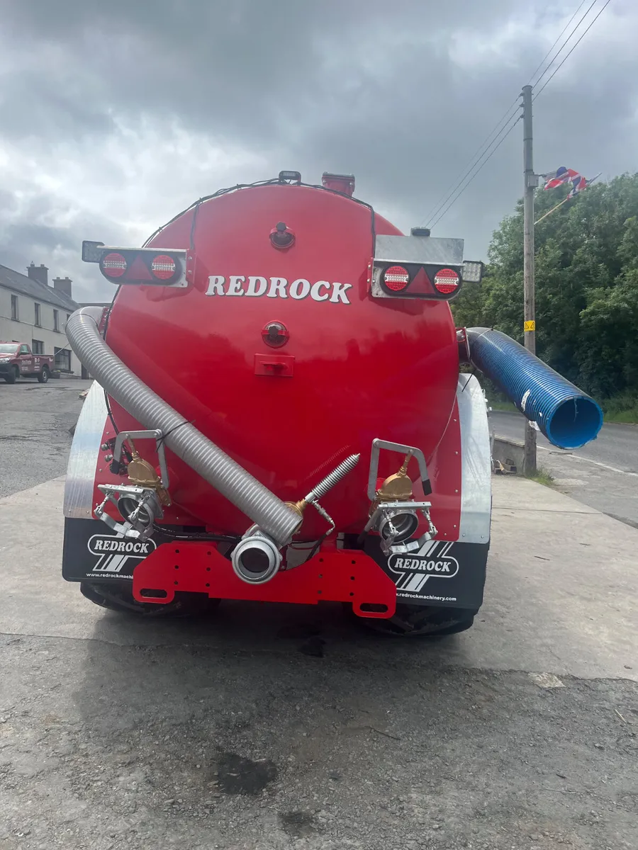 New Redrock 3000Gal Tanker - Image 4