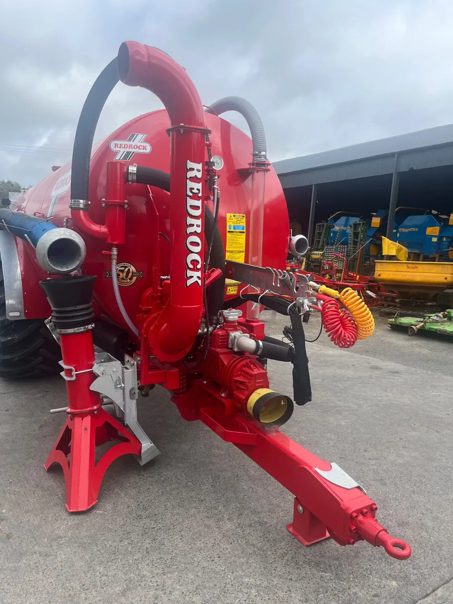 New Redrock 3000Gal Tanker - Image 2
