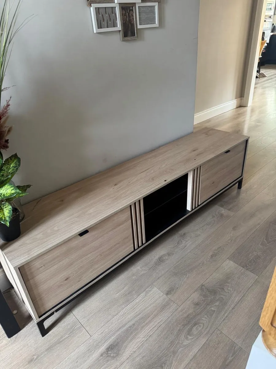 TV Stand - Image 2