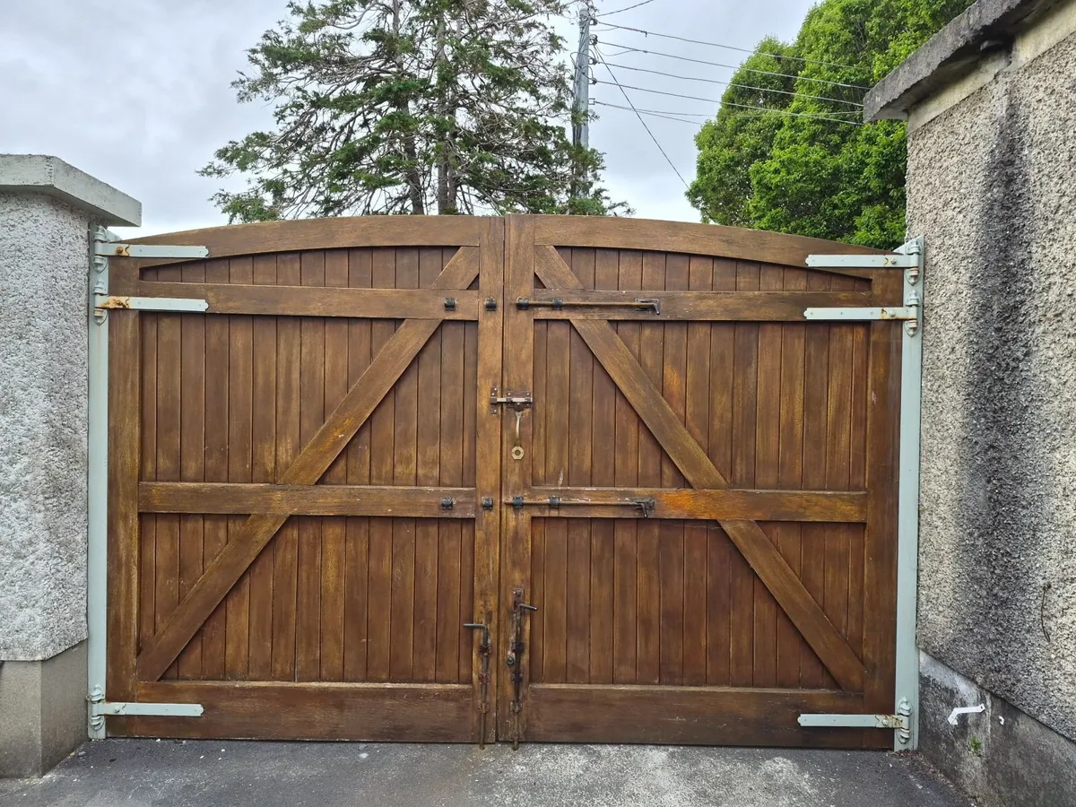 Solid wood garden gates - Image 2