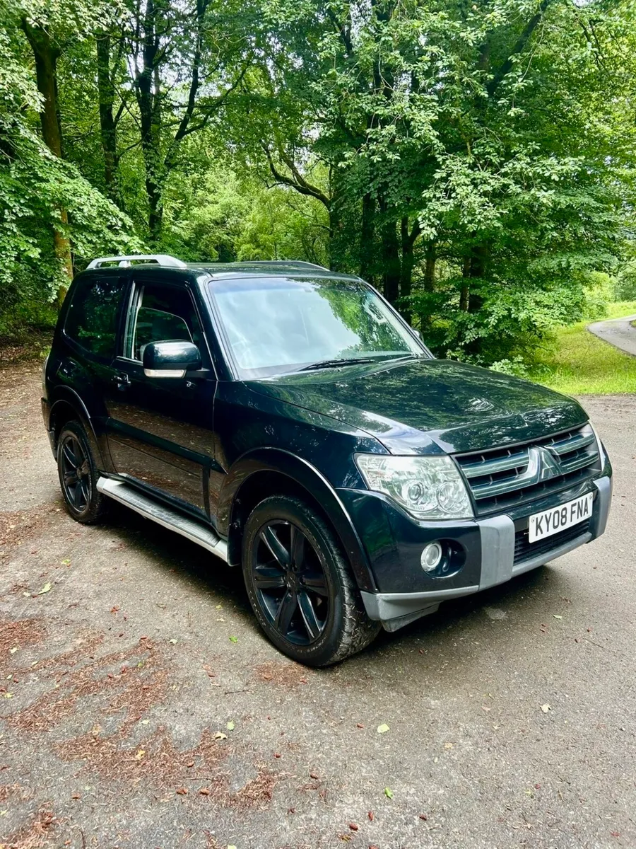 Mitsubishi Shogun Commercial - Image 1
