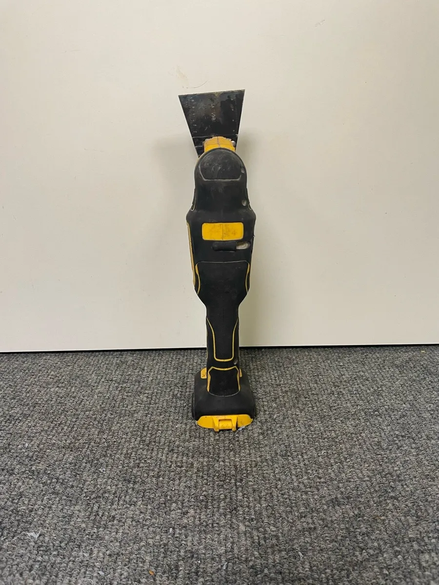 De Walt Brushless MultiTool DCS355 Baretool - Image 3