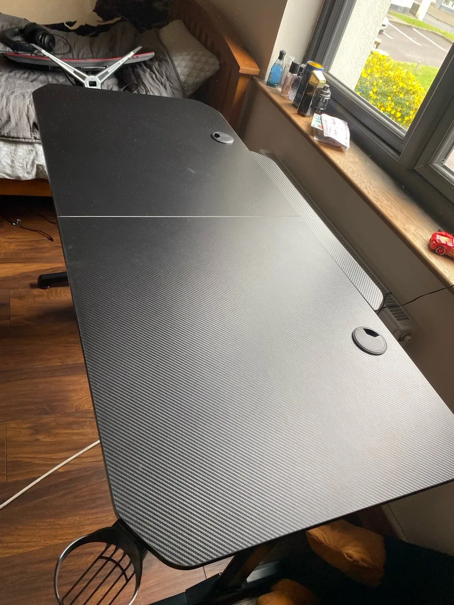 Soges Gaming Desk 140cm – Large Gaming - Image 4