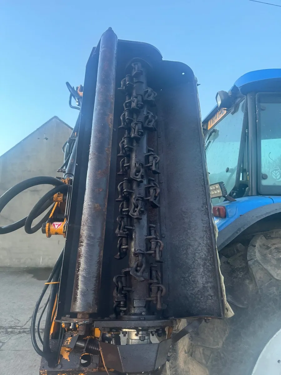 Farm machinery hedge cutter - Image 4