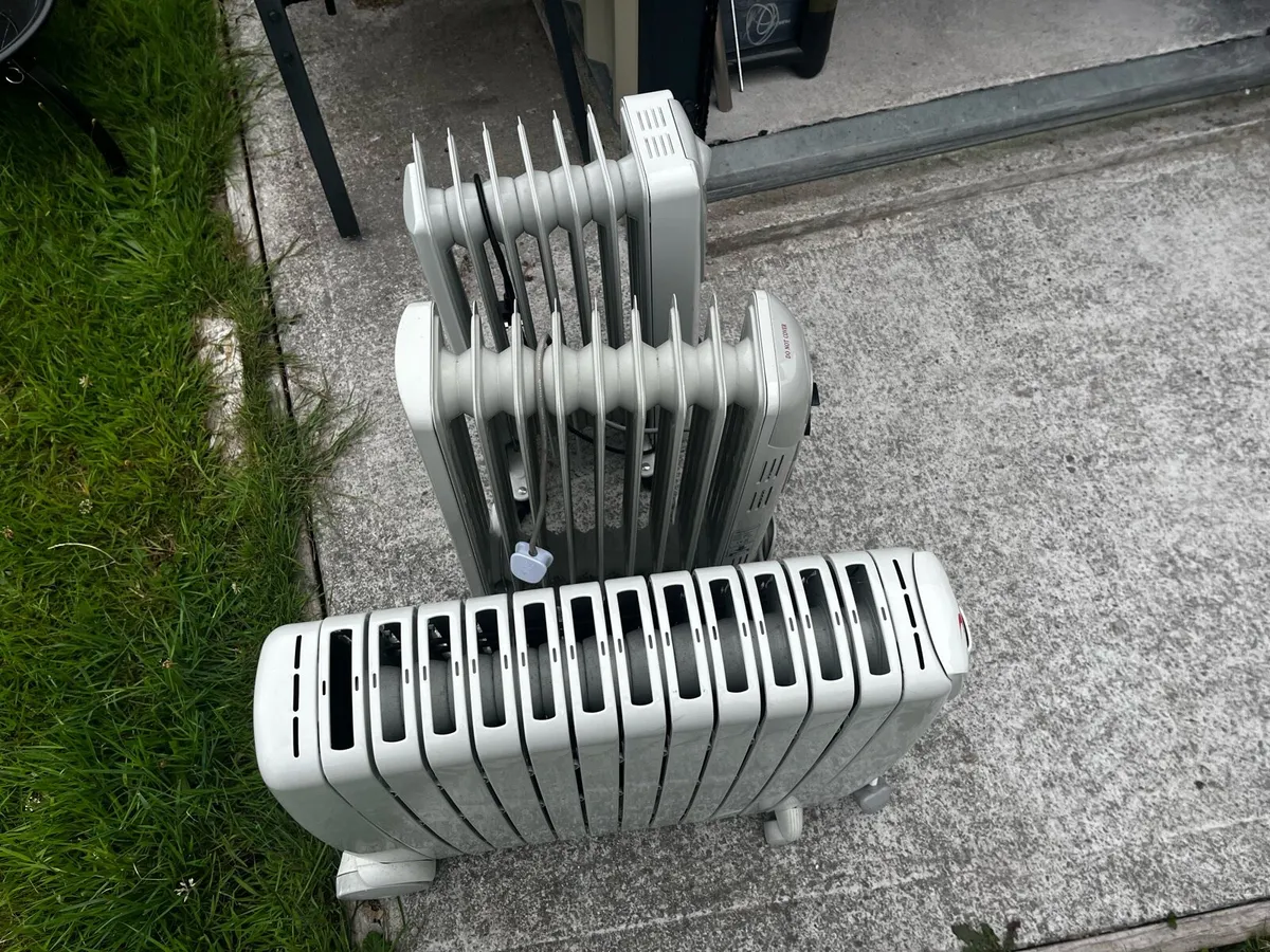 3 oil filled radiators - Image 2