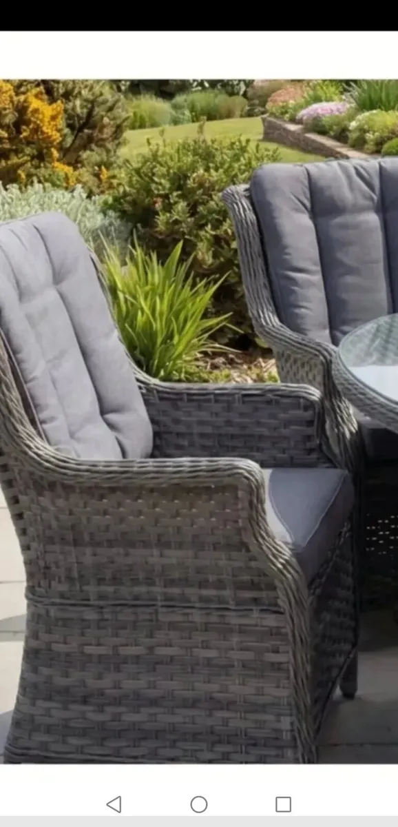 **HALF PRICE* Brand New Bistro Set
C/W High. Back - Image 1