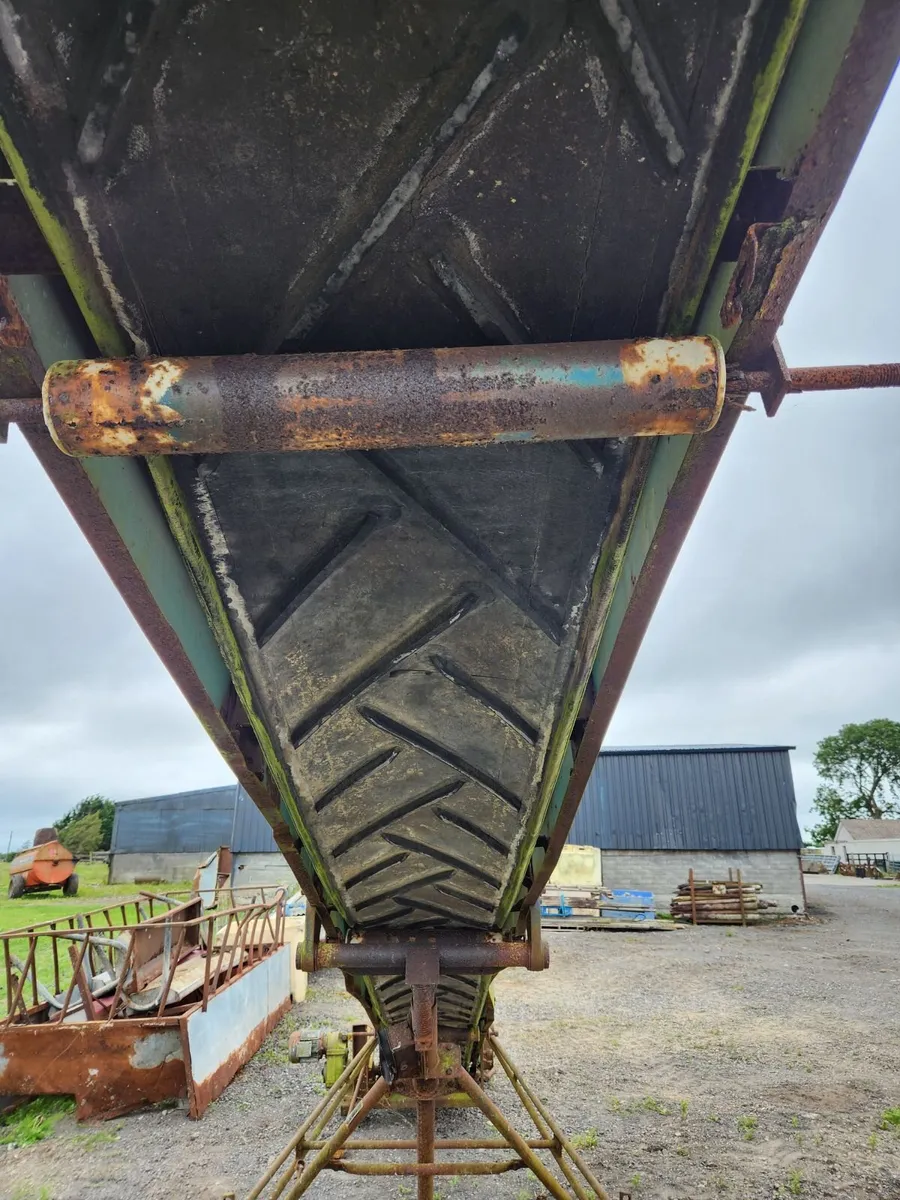 Turf elevator - Image 2
