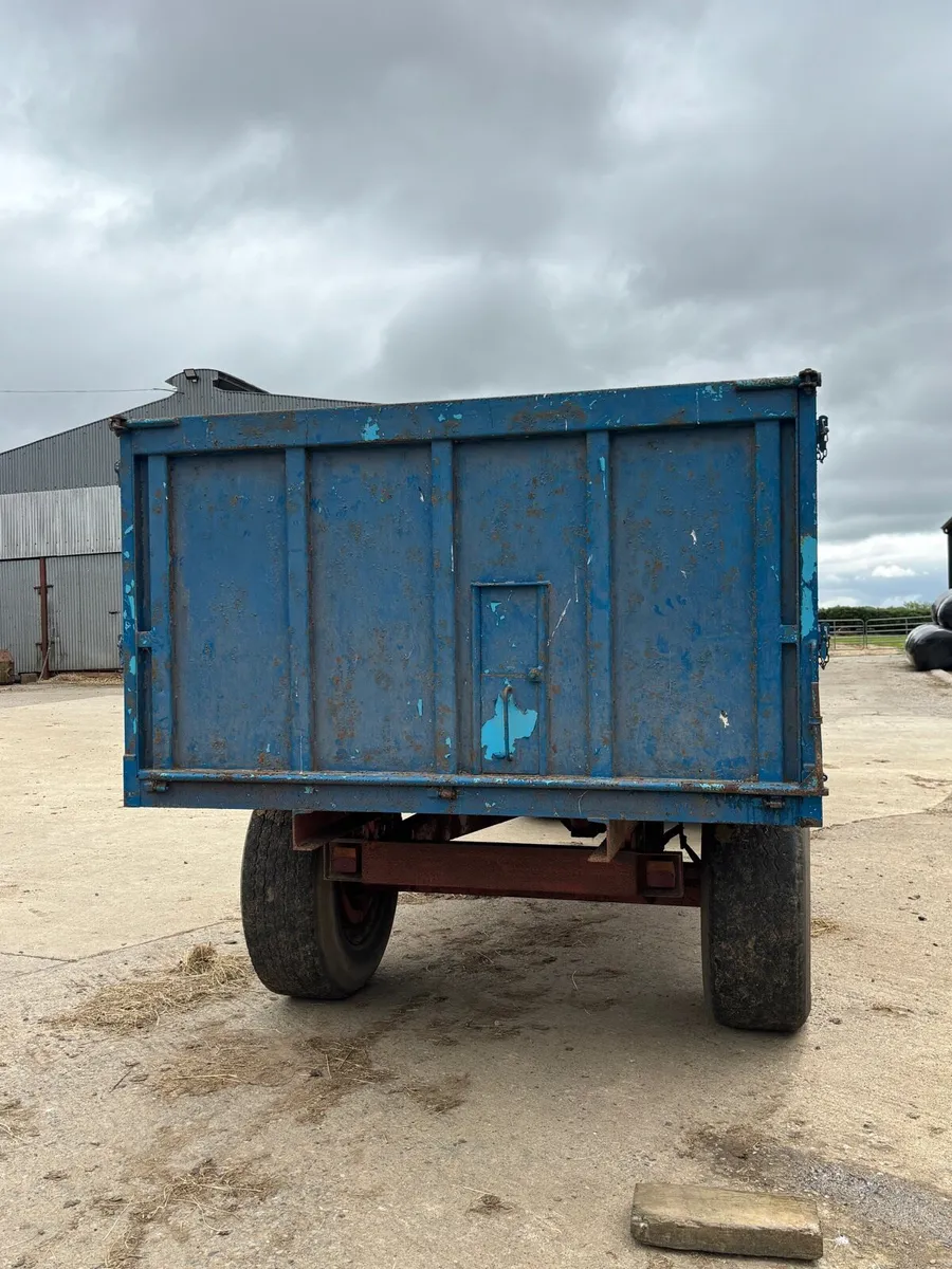 Grain Trailer - Image 4