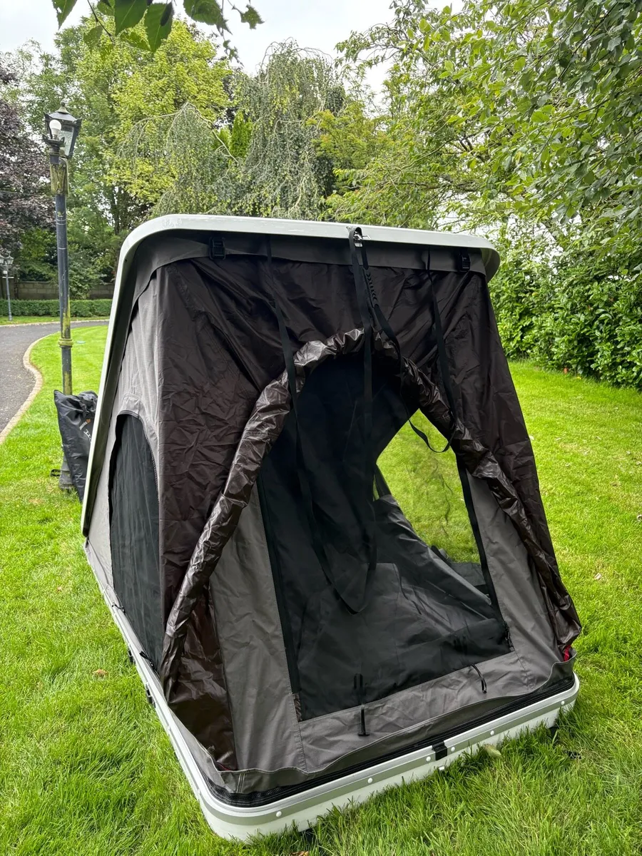 Car Roof Tent - Image 2