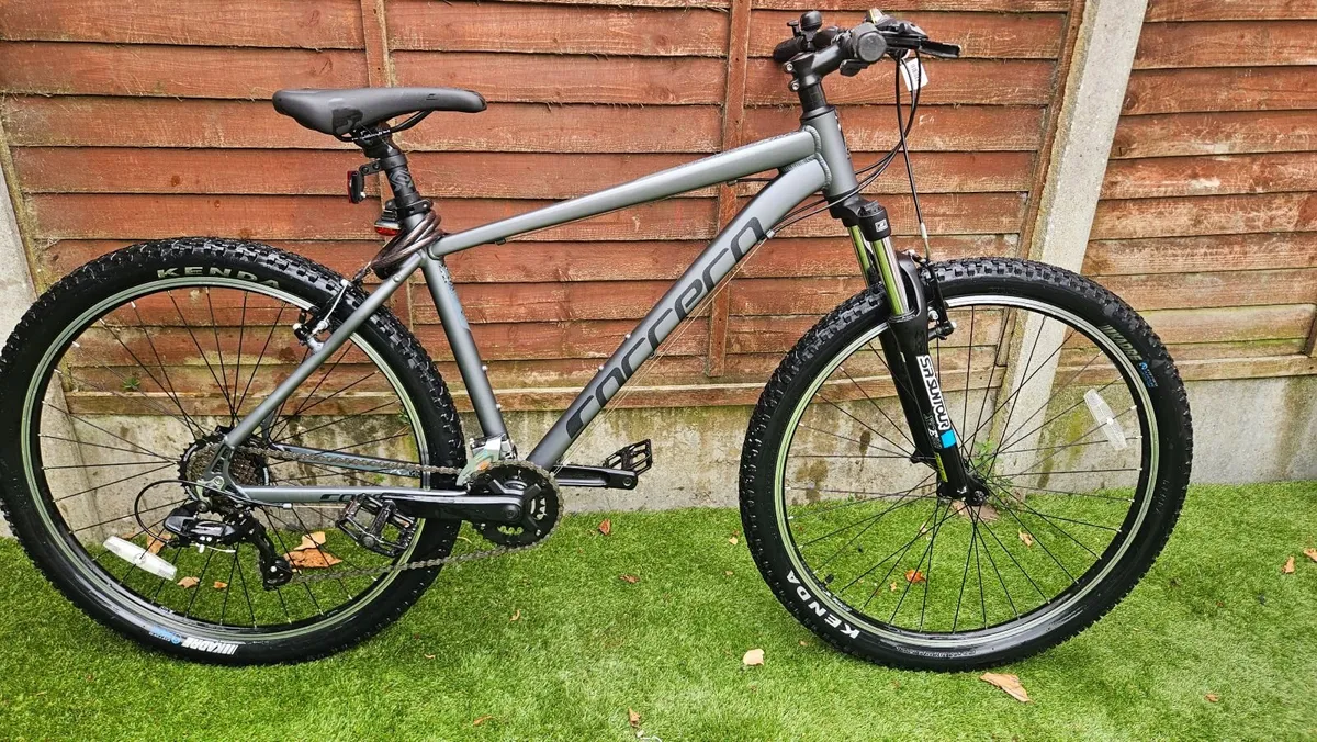 Carrera Valour 27.5" Mountain Bike – Medium Frame - Image 1