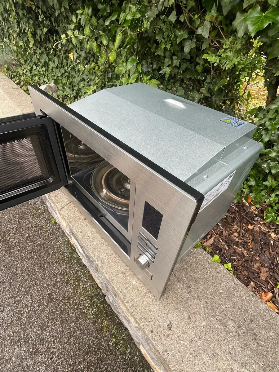Commercial microwave - Image 4