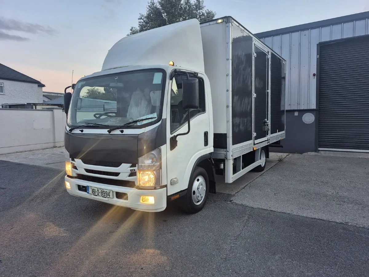THOMAS MC CLEAN ISUZU 2016 - Image 1