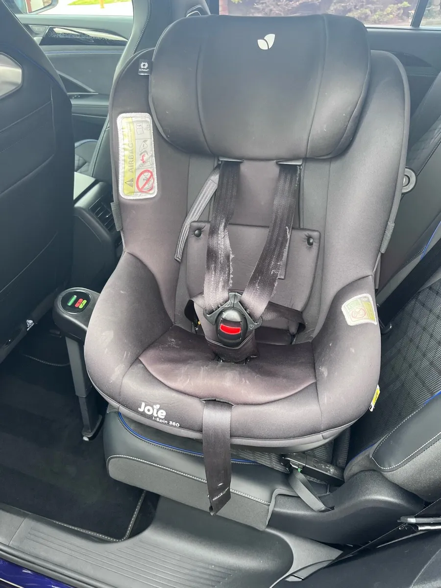Baby car seat 2years plus - Image 2