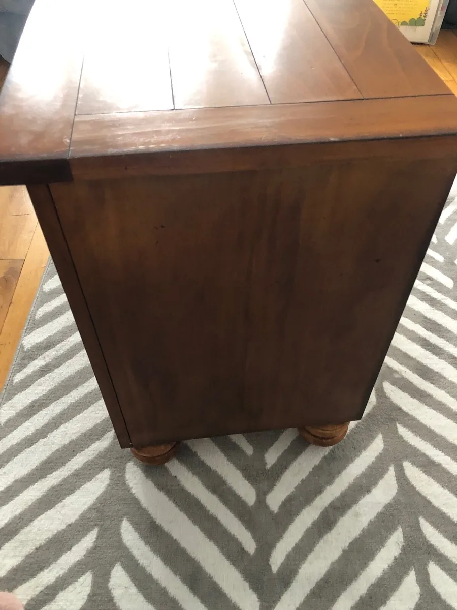 Bedroom cabinet - Image 3