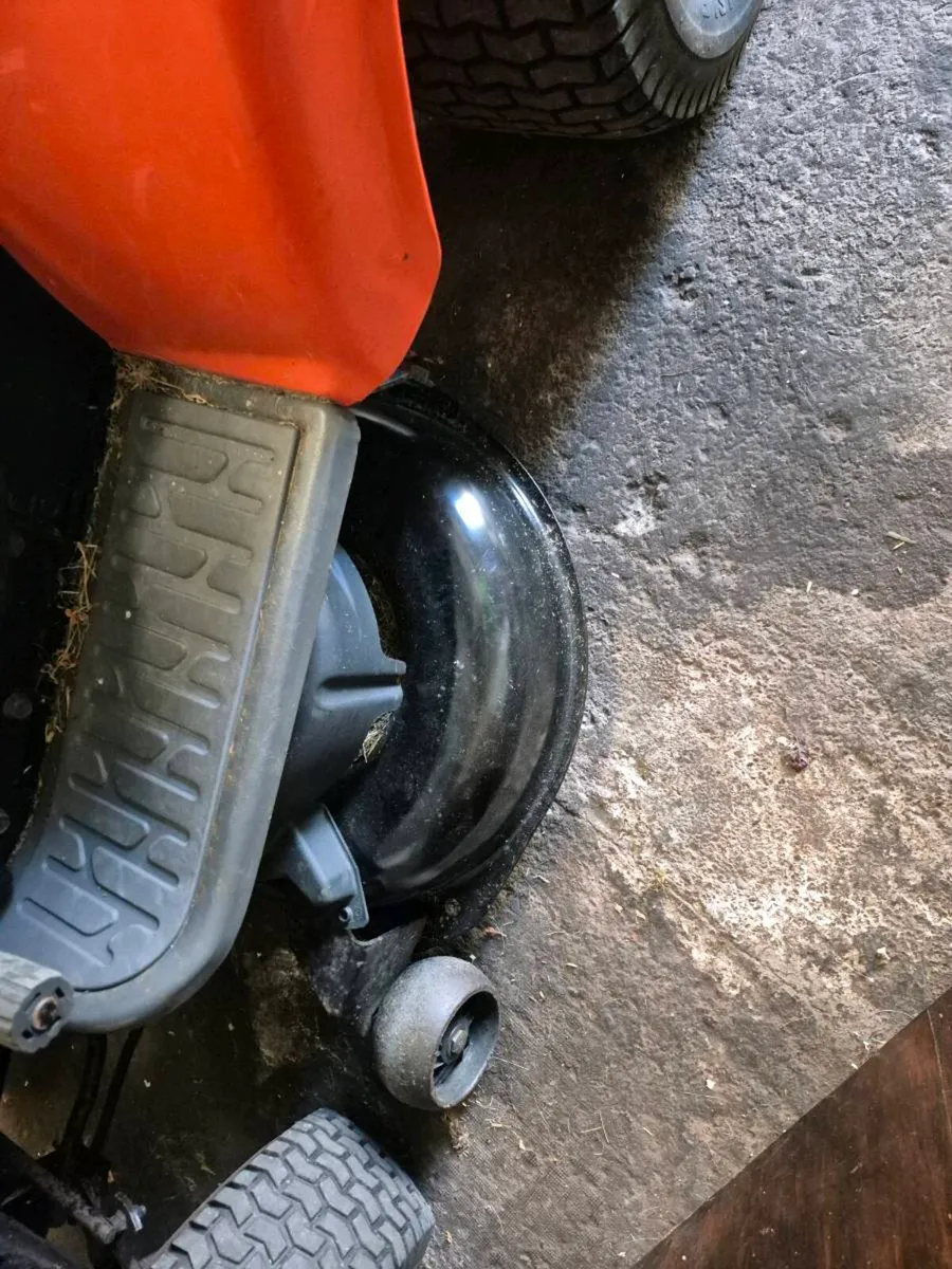 Tractor mower - Image 2