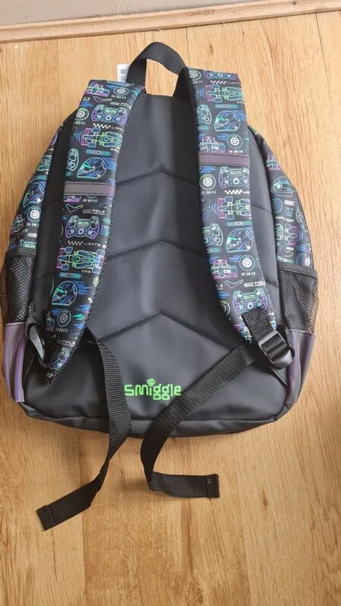 Smiggle backpack - Image 4