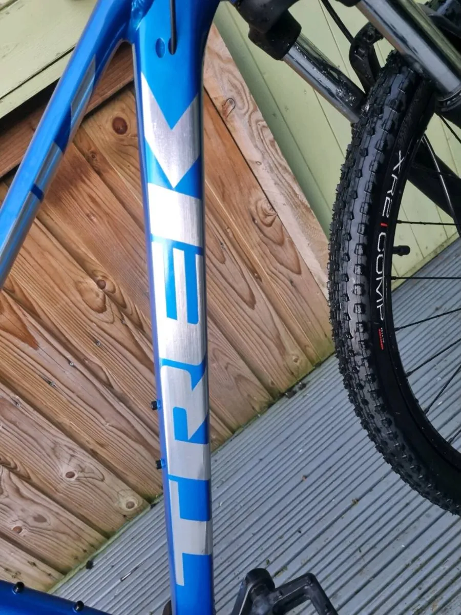 Trek marlin mountain bike - Image 3