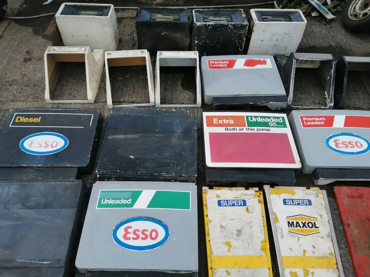 Classic and Vintage Petrol Pumps - Image 1