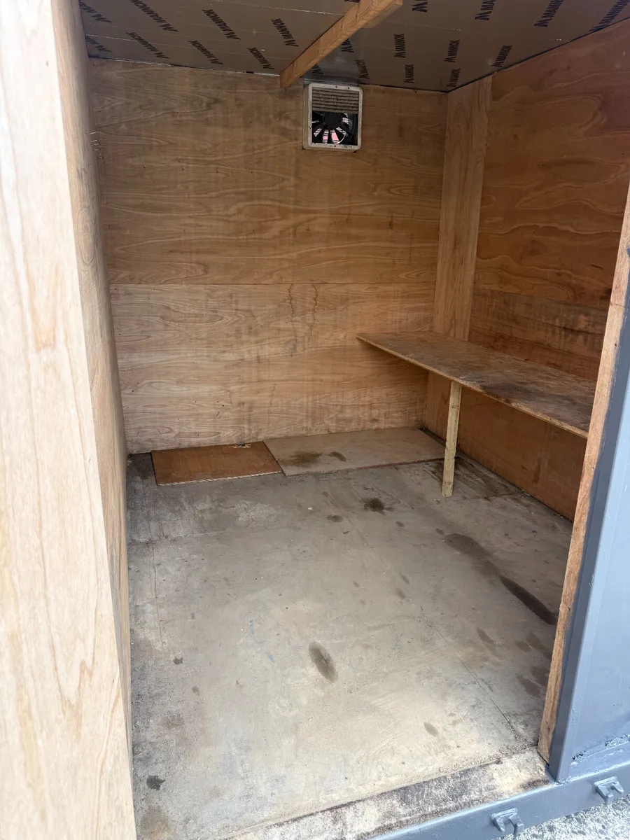 10ft x 10ft Insulated Storage Container - Image 4