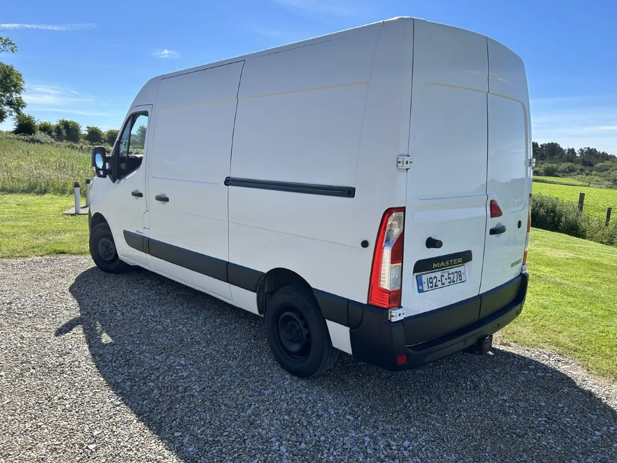 Renault Master Face Lift Model  2019 - Image 3