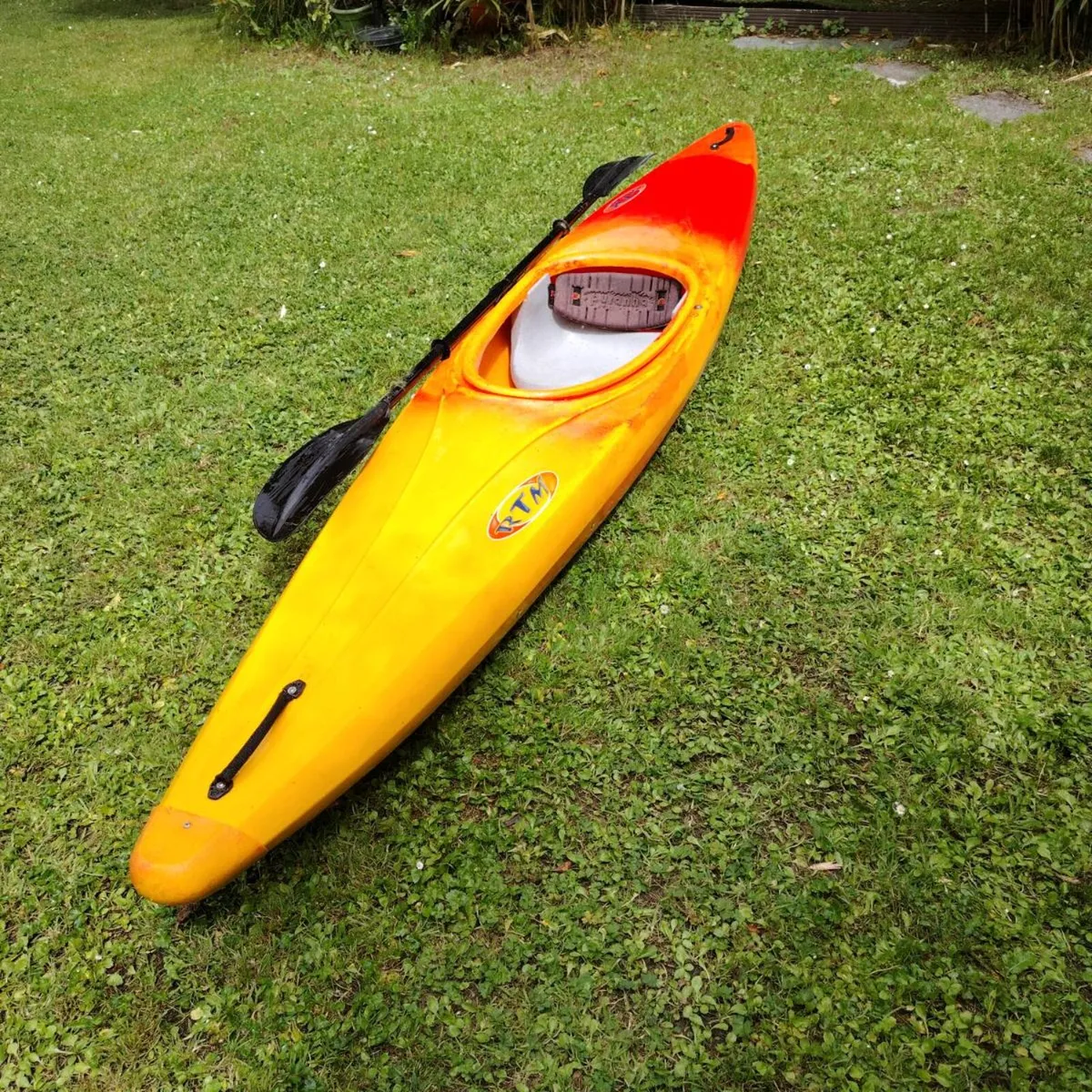 Kayak €230 - Image 2