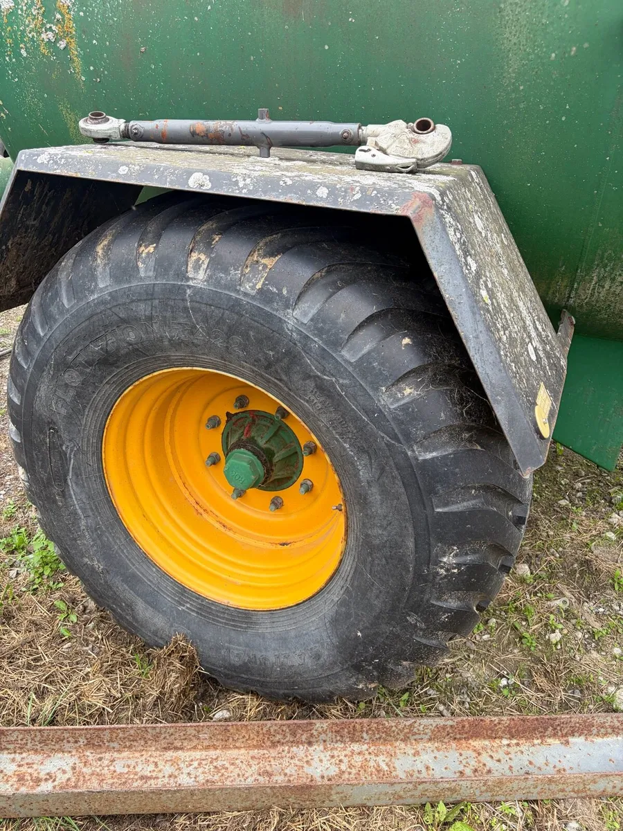 Slurry tanker - Image 2