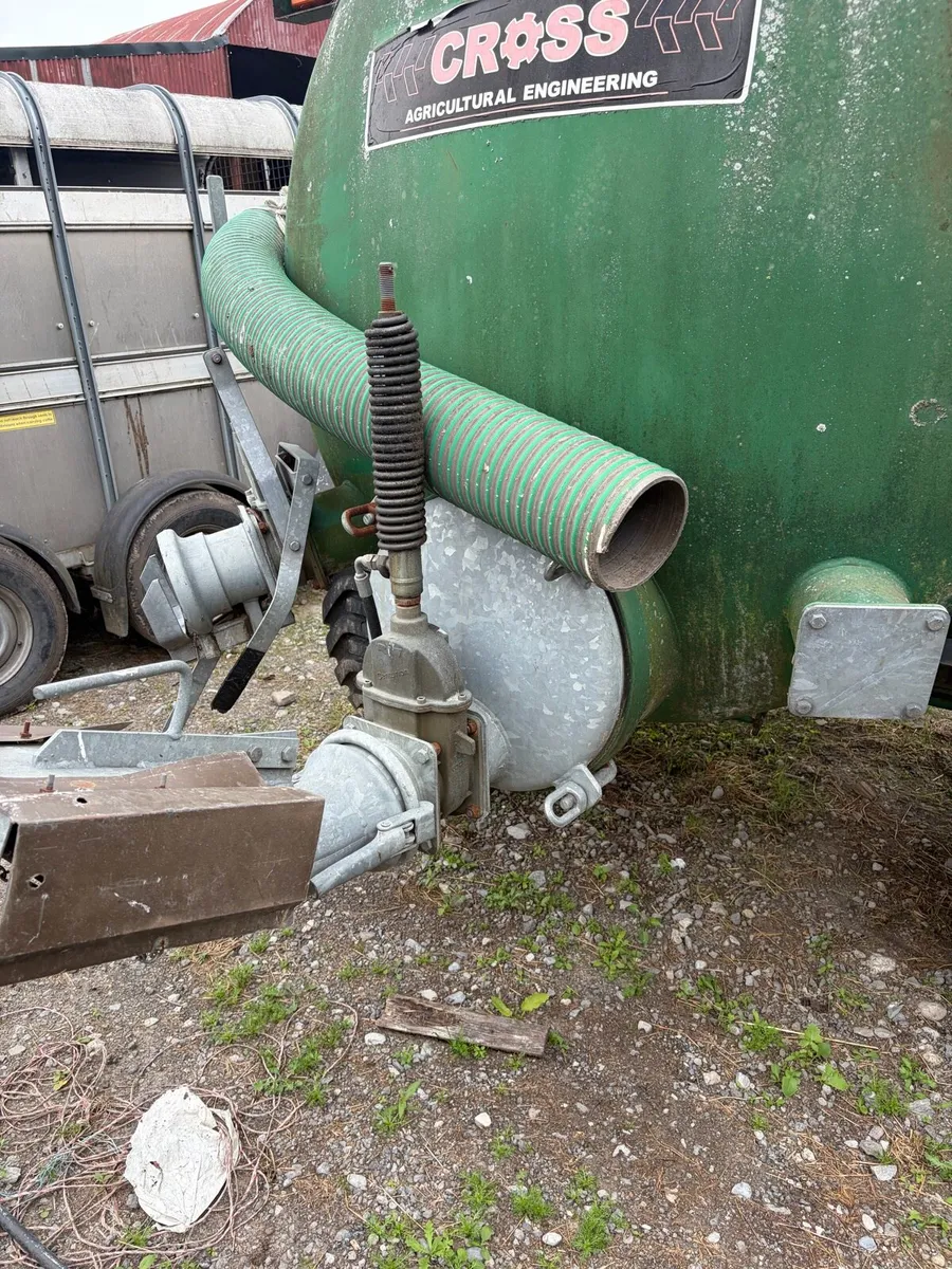 Slurry tanker - Image 3