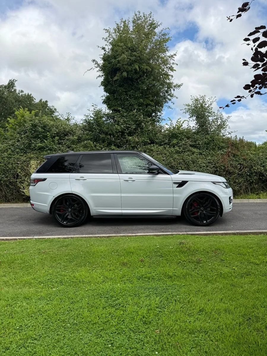 Range Rover sport - Image 2