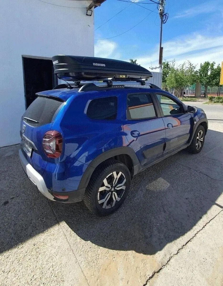 Holiday Roof Box – Menabo Marathon 400 Matt Black - Image 2
