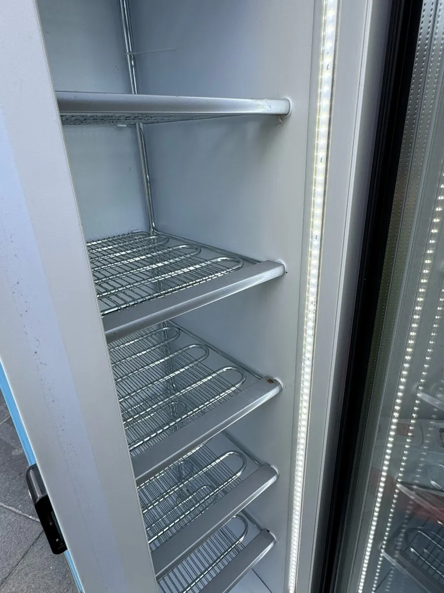 Ben & Jerry freezer - Image 2