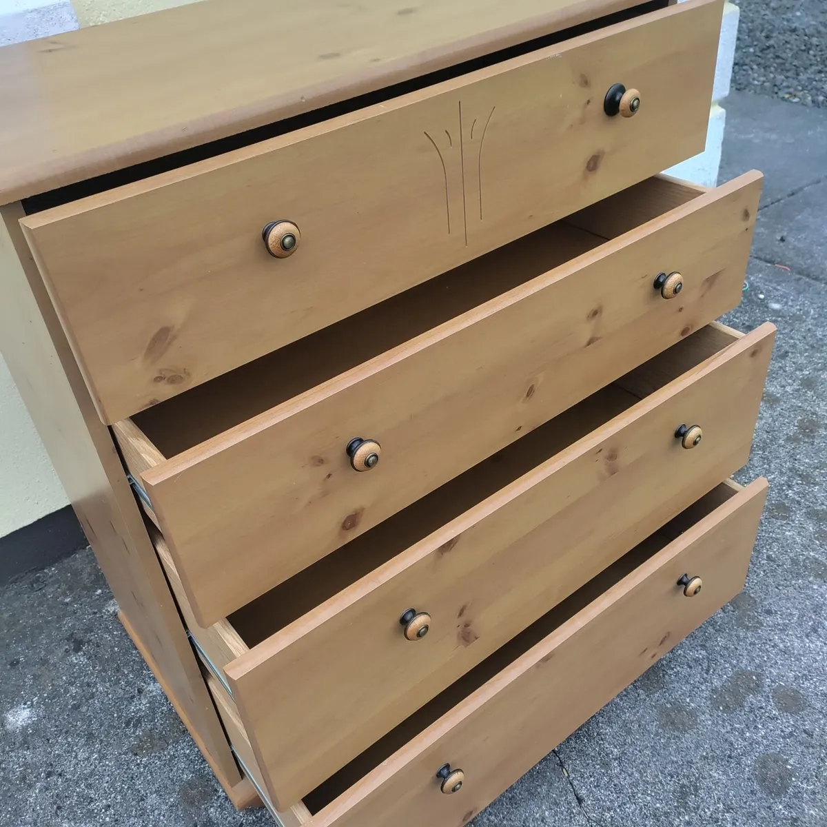 Chest of drawers - Image 4