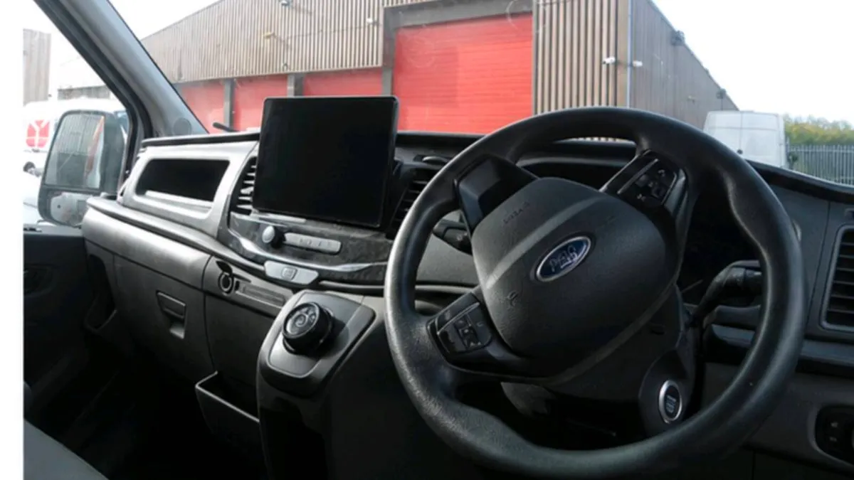 Ford E Transit 2022. Drive home. Cheap - Image 3