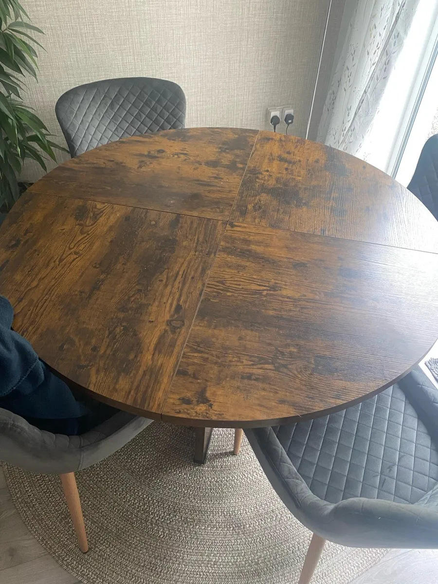 Dining table - Image 3