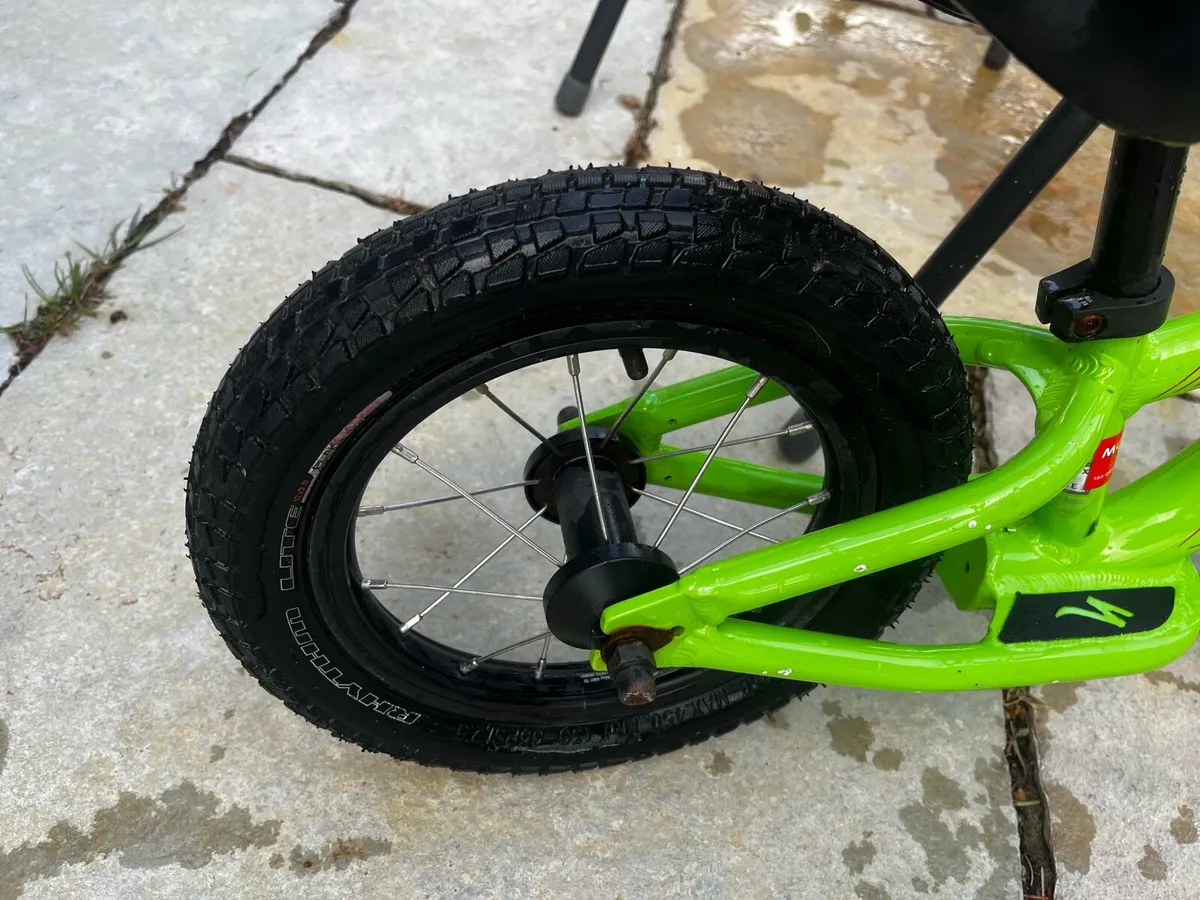 Specialized Hotwalk Balance Bike - Image 3