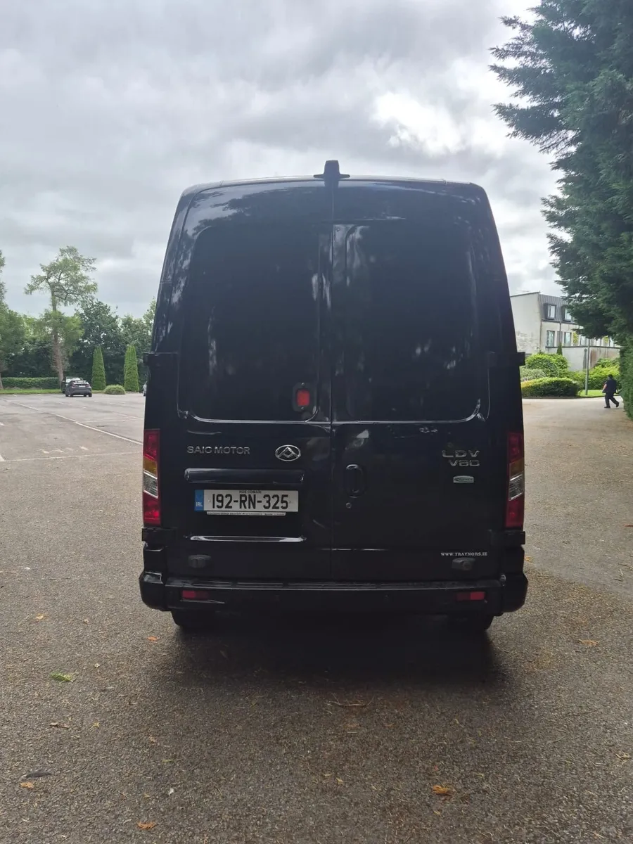 2019 ldv - Image 2