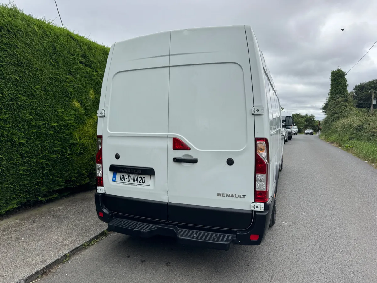 Renault Master lwb - Image 4