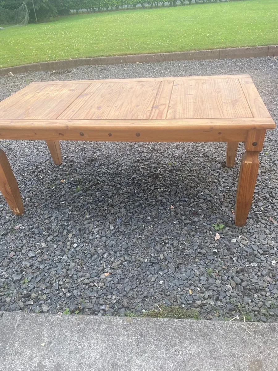 Kitchen table - Image 3