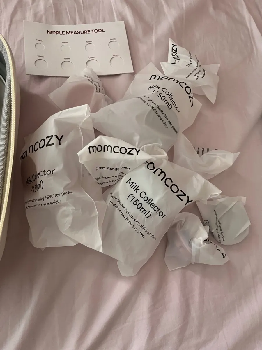 Momcozy m9 breast pump - Image 1