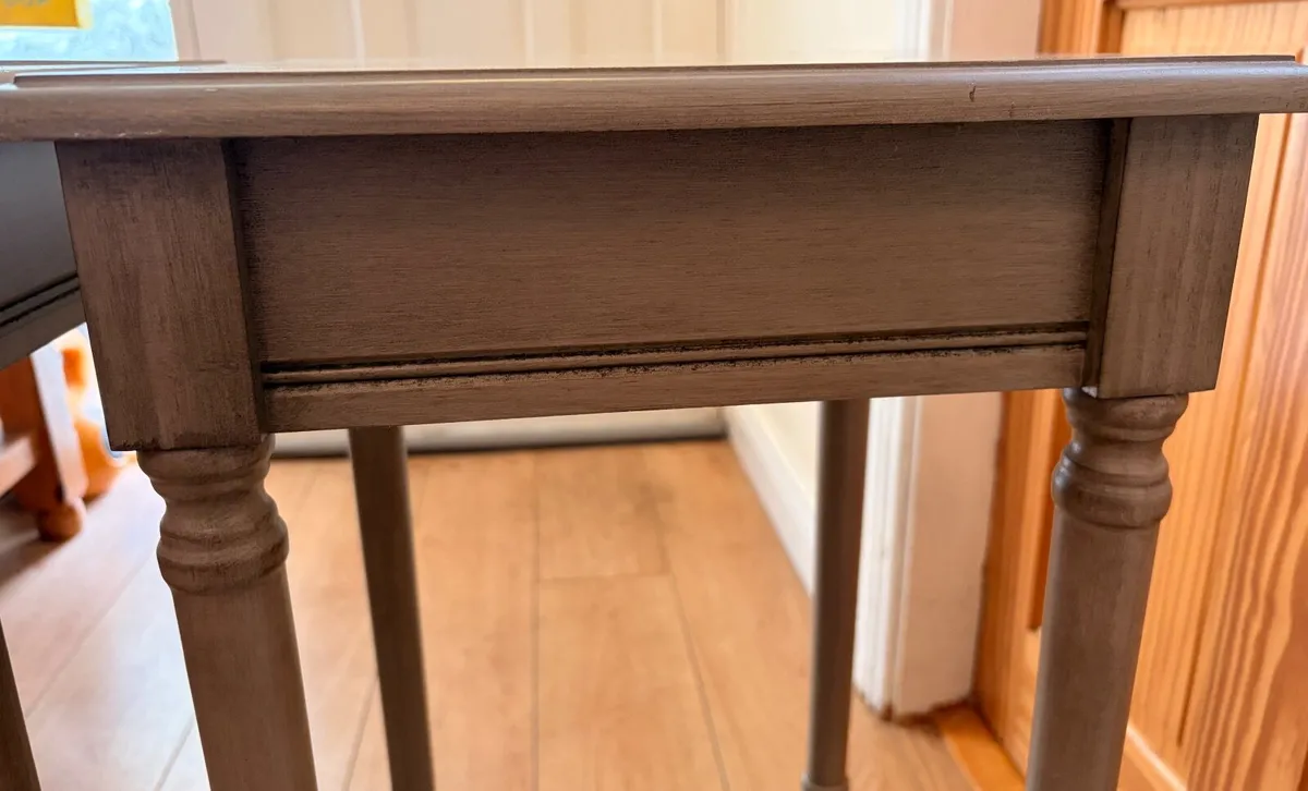 2 x Grey Pedestal Side Tables - Image 2