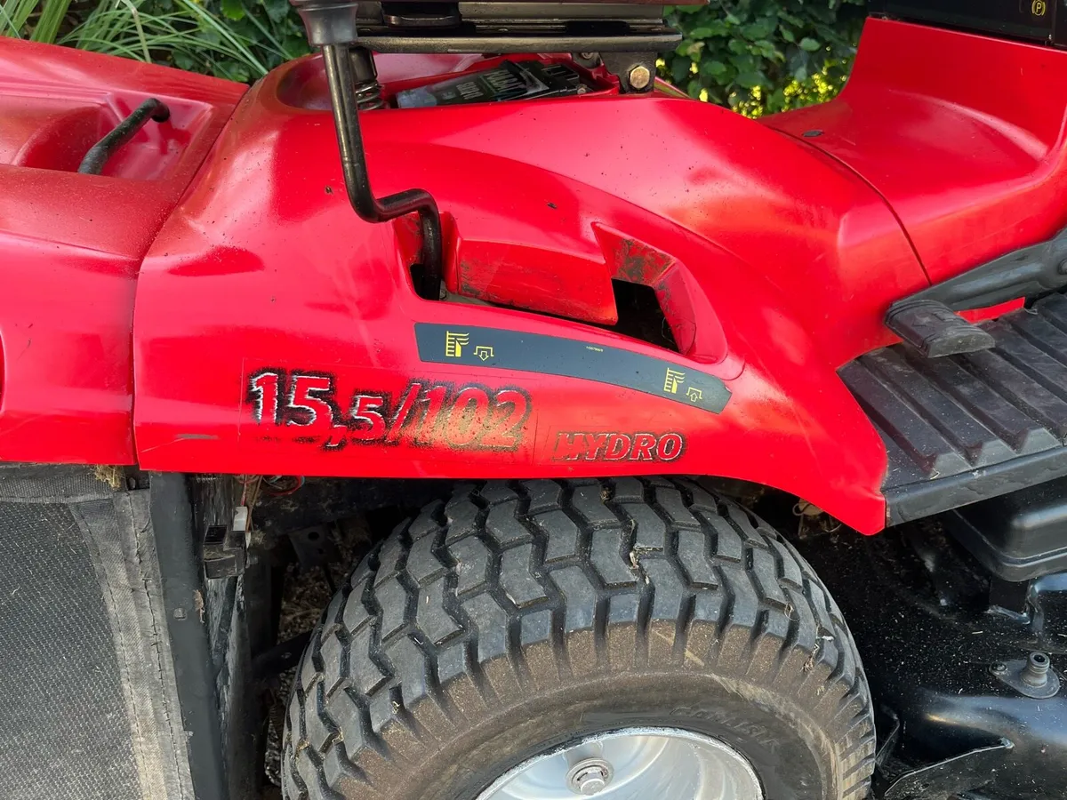 15/5HP Castle twin cut ride on lawnmower - Image 4