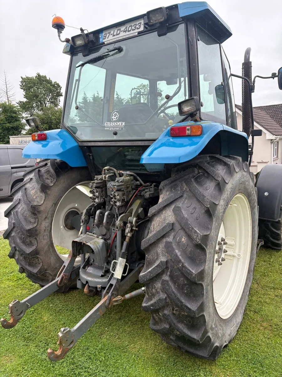 Tractor new holland 8160 - Image 3