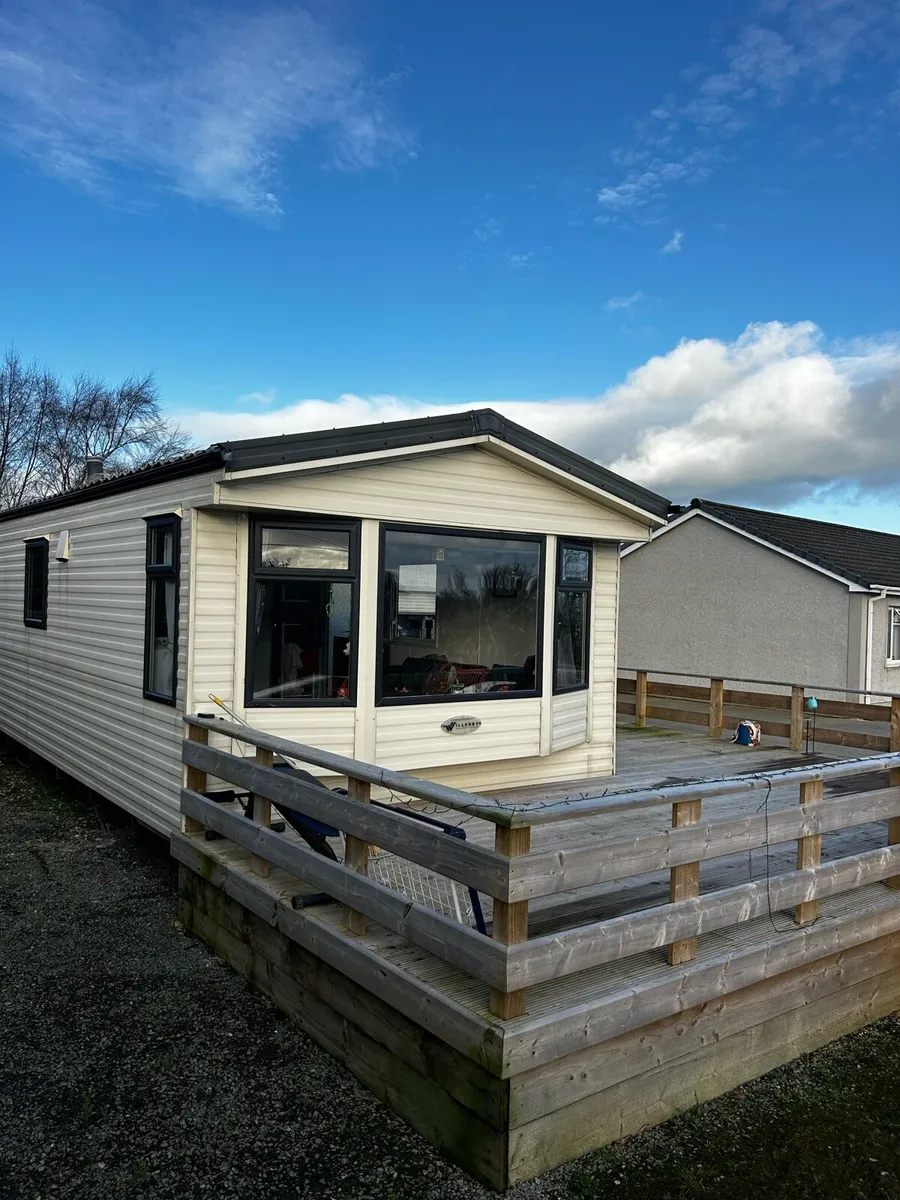 Willerby Westmorland 37 x 12 2 bed mobile home - Image 1