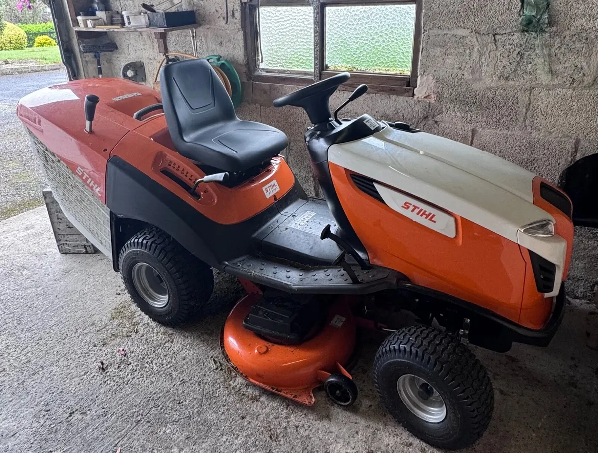 Stihl RT 5112  Z ride on lawnmower - Image 1