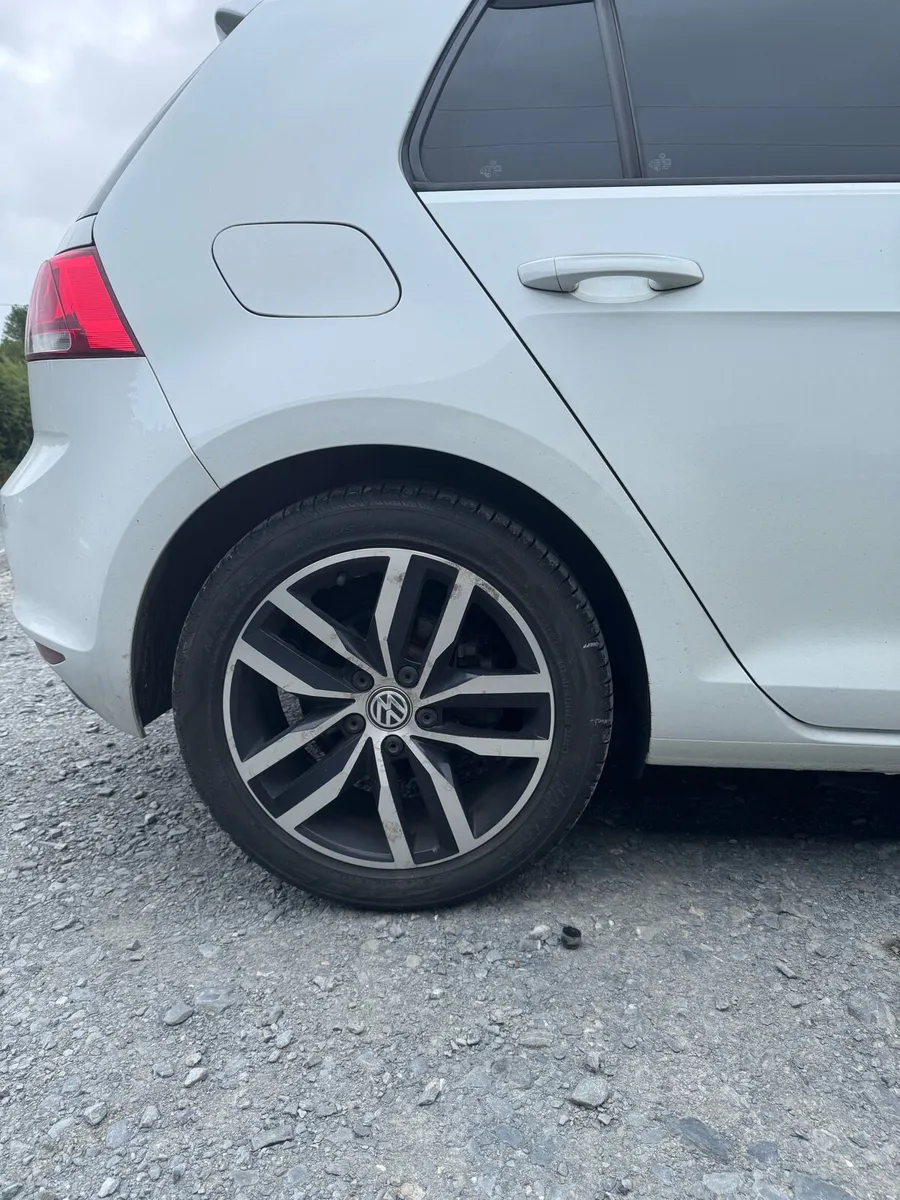 Volkswagen Golf mk7 17 inch wheels set of 4 - Image 1