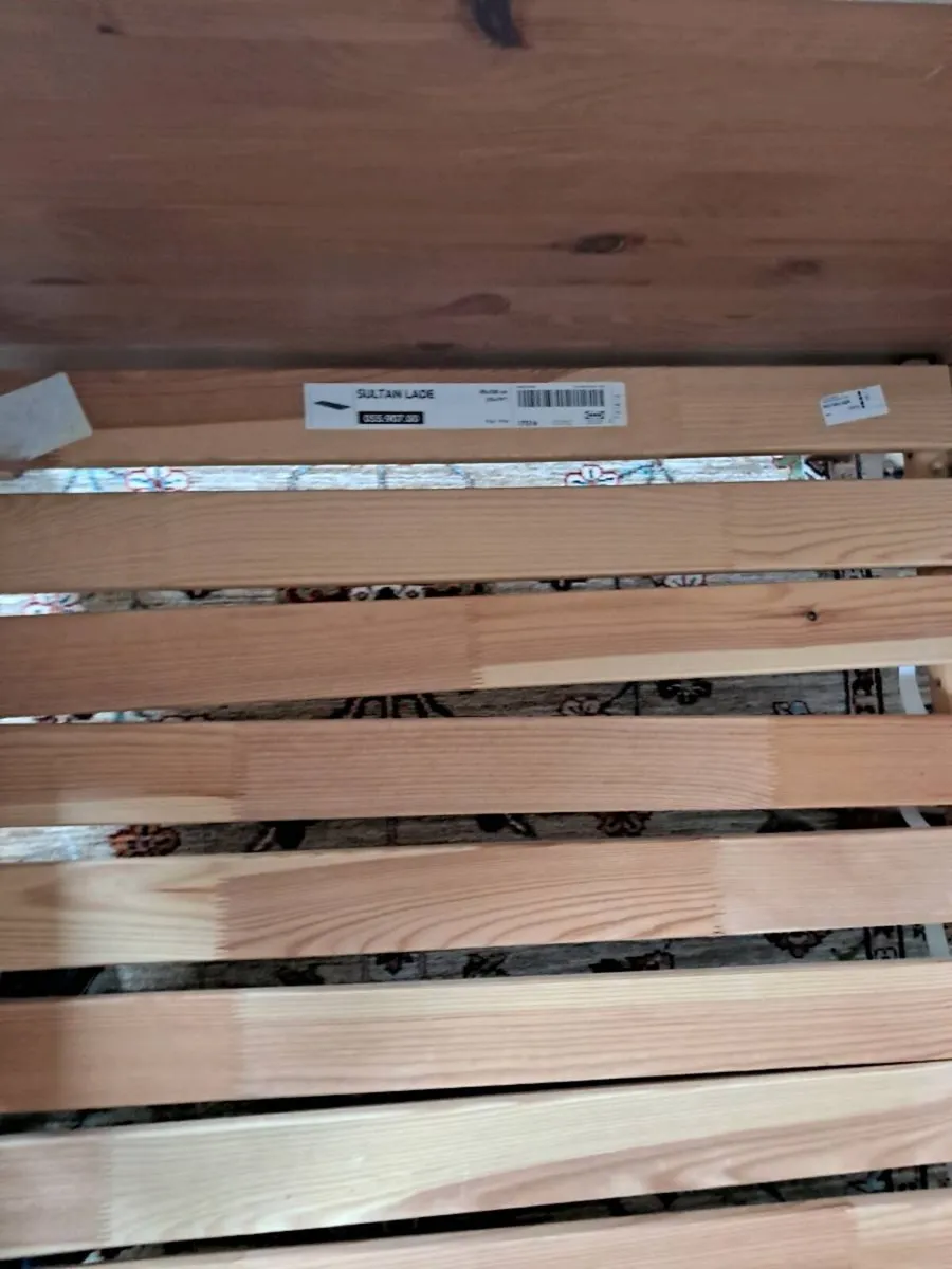 Free adjustable single bed - Image 2