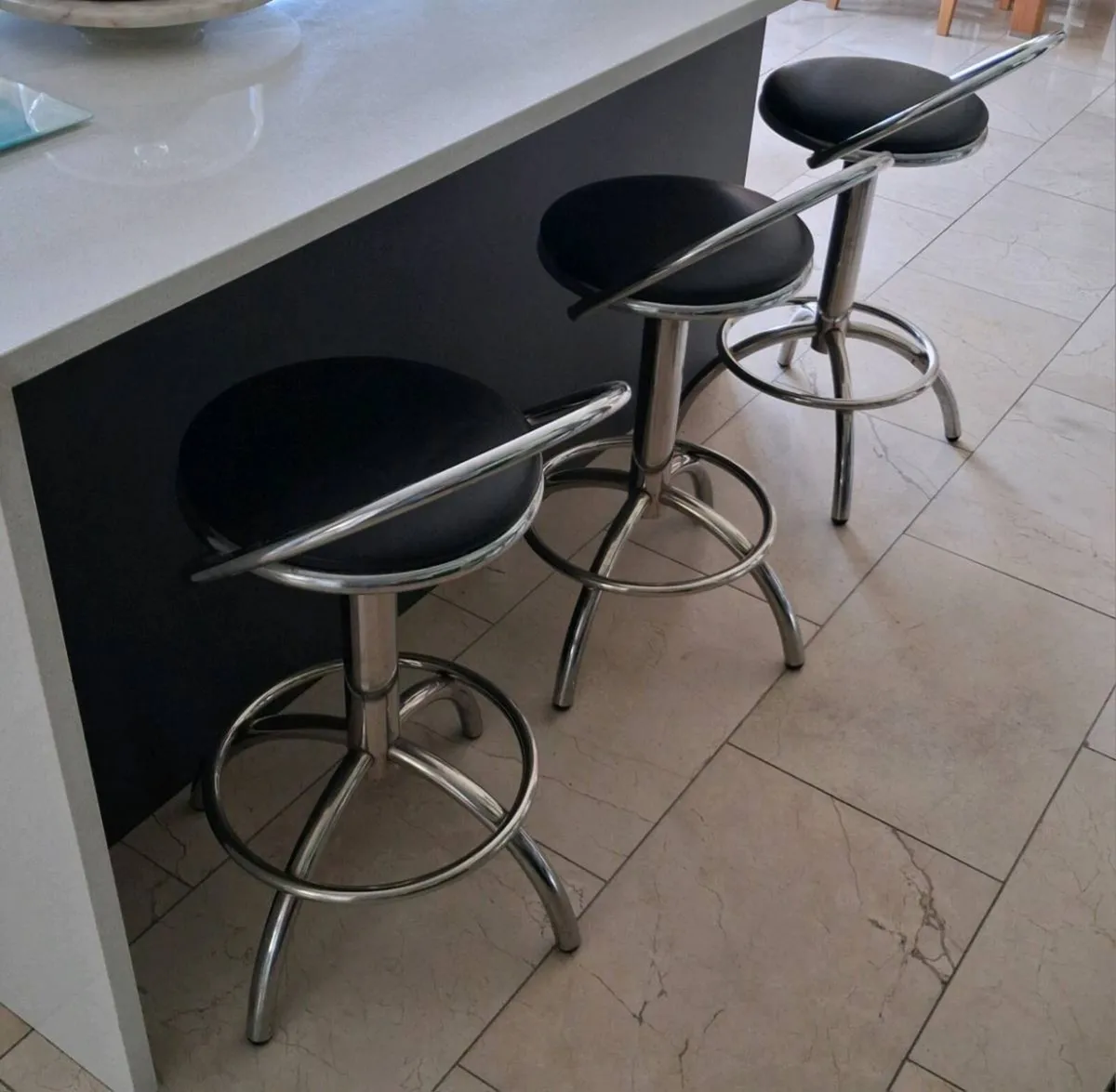 3* kitchen / bar seats - Image 1