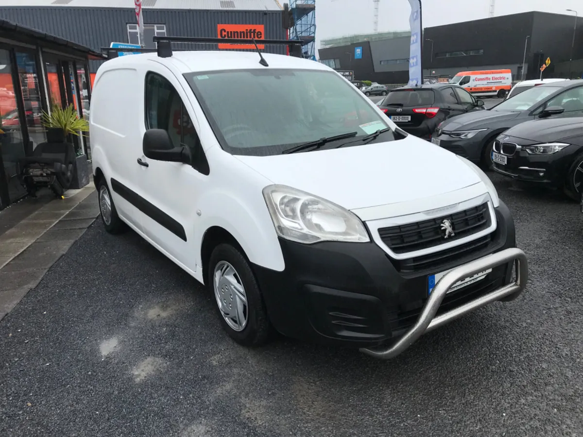 2017 Peugeot Partner - Image 3