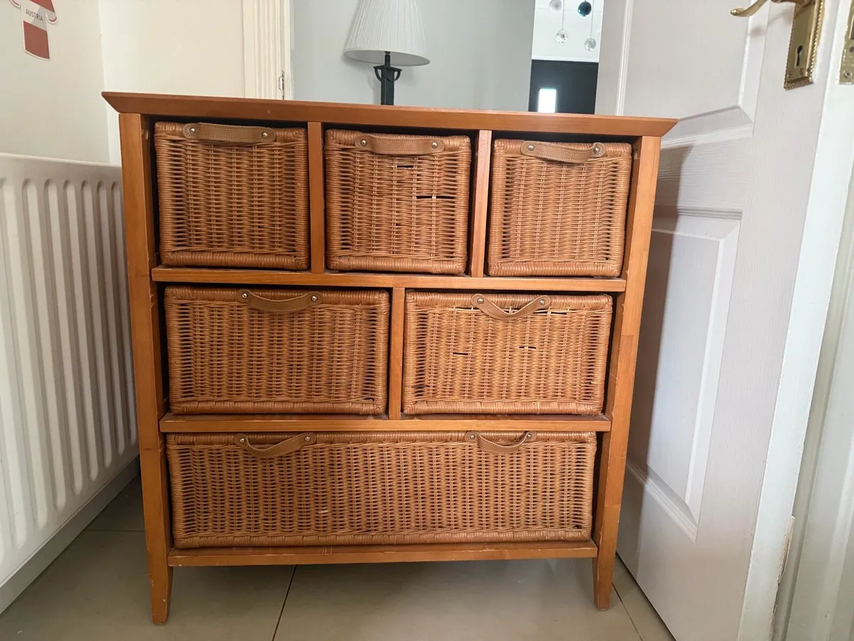Chest of drawers - Image 2