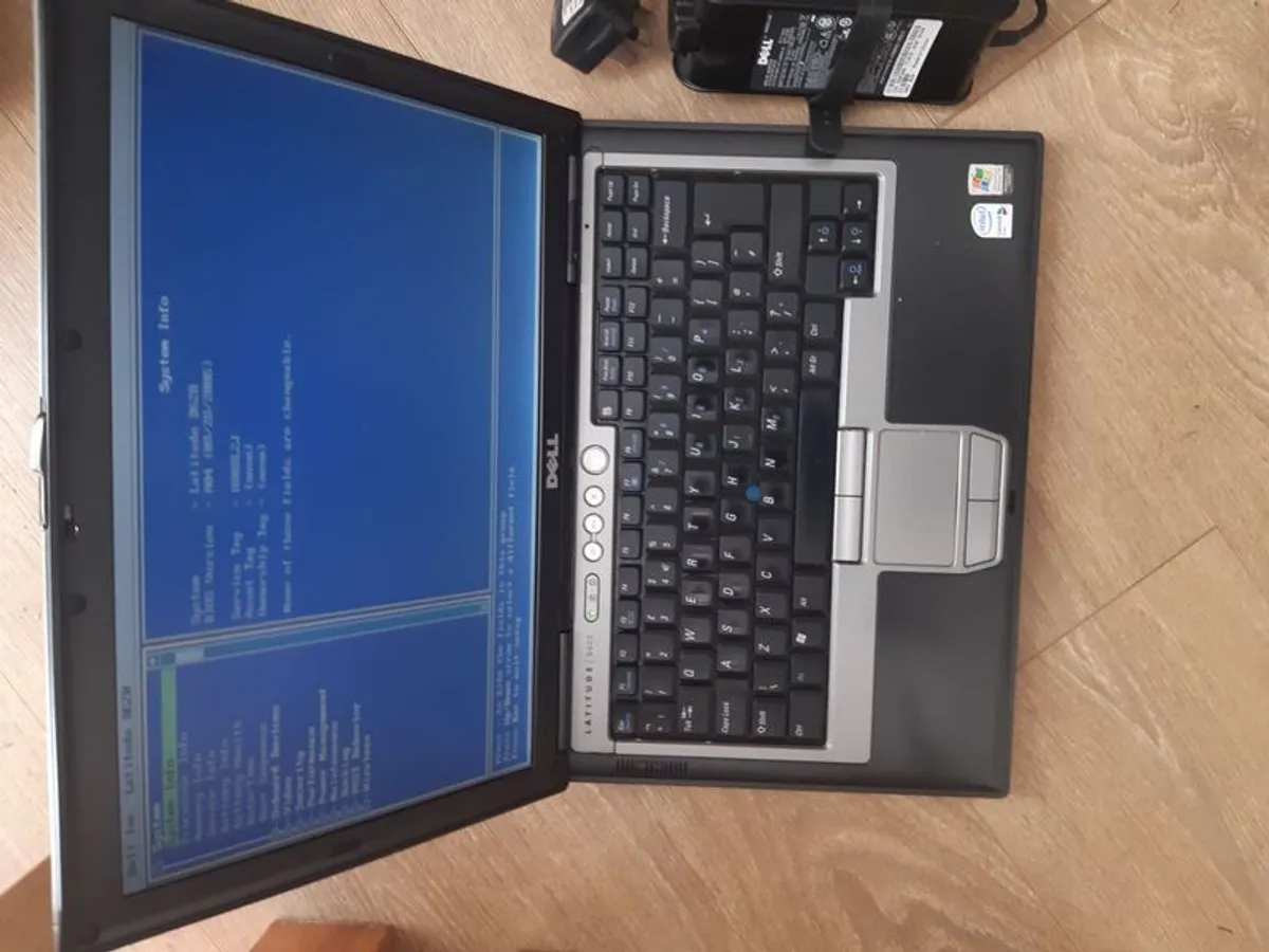 Dell lattidude 620D laptop for parts - Image 3