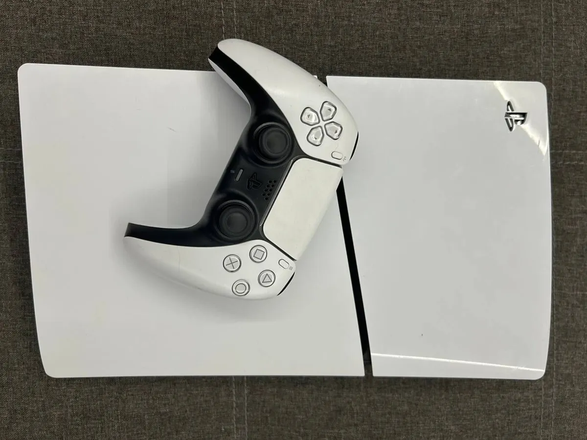 Ps 5 slim - Image 1